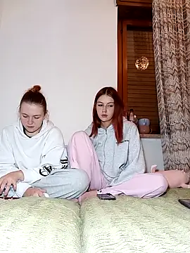 ella grays online show from 11-28-25, 06:32