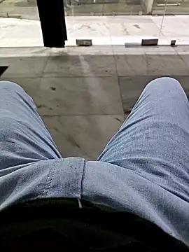 Snapshot of faaseel chatting on 01-16-26, 09:57 faaseel online show from 01-16-26, 09:57