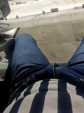 Snapshot of faaseel chatting on 03-02-26, 09:49 faaseel online show from 03-02-26, 09:49