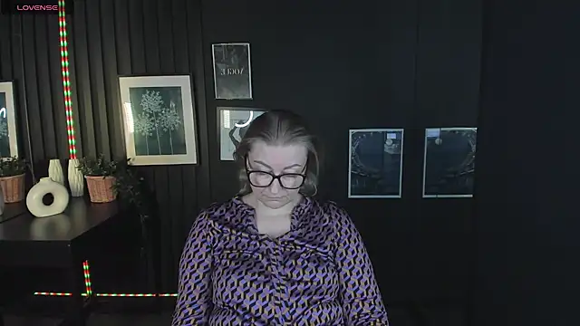 AlexandraKind online show from 03-07-25, 10:24