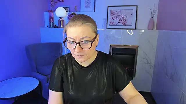 AlexandraKind online show from 03-15-25, 01:51