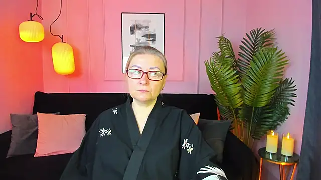 AlexandraKind online show from 10-23-25, 01:43