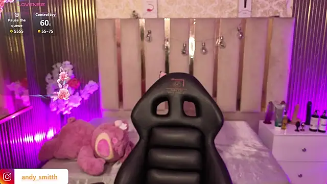 Snapshot of Andy_tay1 chatting on 11-24-25, 04:34 Andy tay1 online show from 11-24-25, 04:34