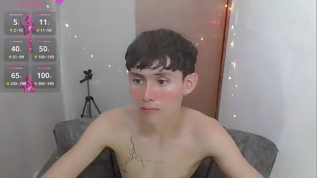 tanjiro cute online show from 12-22-24, 03:44