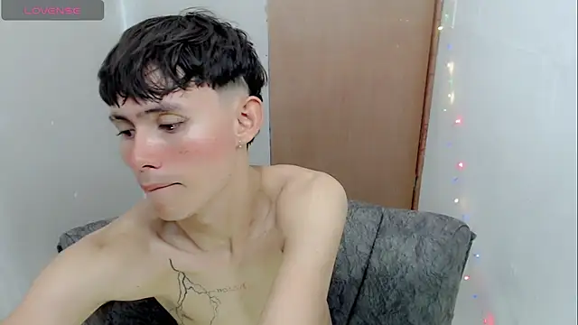 tanjiro cute online show from 01-01-25, 07:30