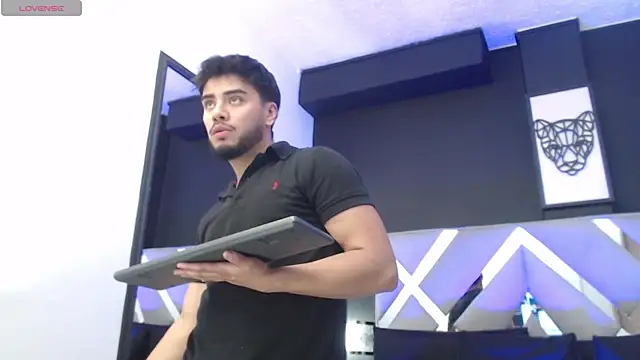 Tommidubois online show from 01-02-25, 03:05