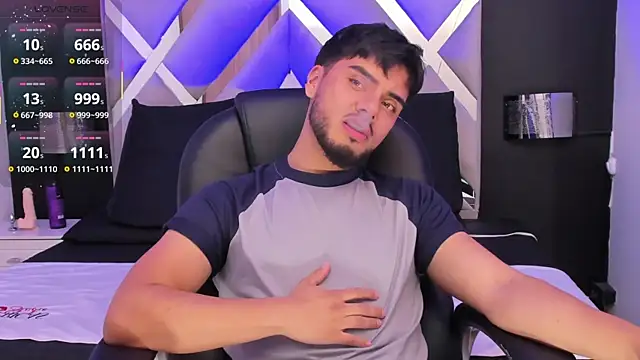 Tommidubois online show from 02-21-25, 03:12