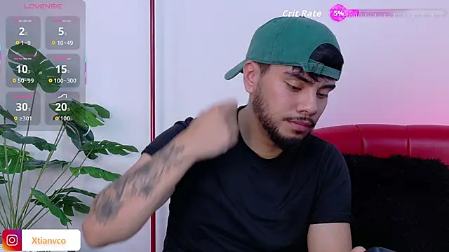 Tommidubois online show from 10-29-25, 03:31