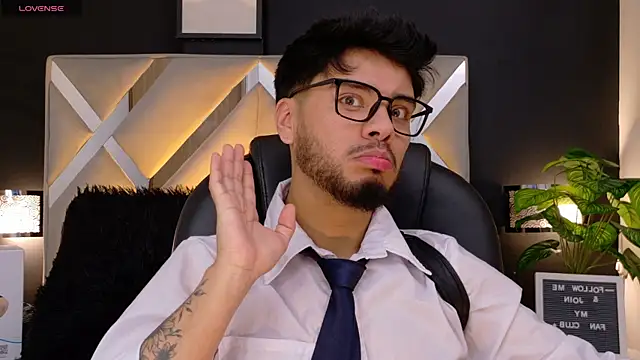 Tommidubois online show from 11-08-25, 04:34