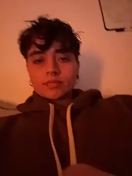 Snapshot of Chriss_gomez2 chatting on 03-22-26, 02:15 Chriss gomez2 online show from 03-22-26, 02:15