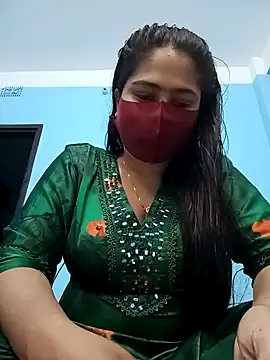 Snapshot of Magical_Girl- chatting on 12-30-24, 04:20 Magical Girl- online show from 12-30-24, 04:20