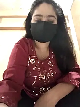 Magical Girl- online show from 11-11-25, 03:50