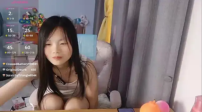 Lena-yyds online show from 03-18-25, 01:53