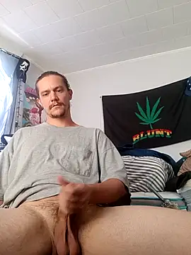 ChuckyyDee online show from 09-13-25, 08:08