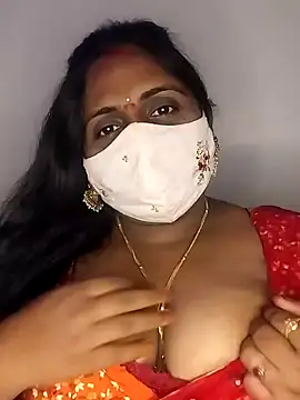 Snapshot of Sexy_Radhikaa chatting on 02-10-25, 02:26 Sexy Radhikaa online show from 02-10-25, 02:26