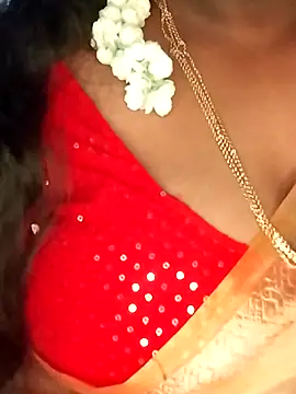 Sexy Radhikaa online show from 06-04-26, 03:56