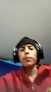 Snapshot of MattiDeLuca chatting on 01-19-25, 06:42 MattiDeLuca online show from 01-19-25, 06:42