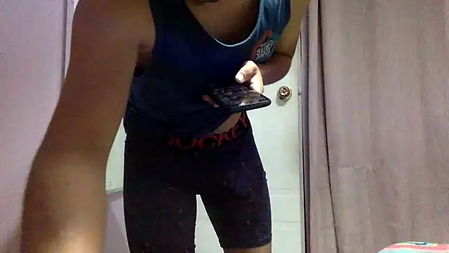 tula chyk online show from 10-30-25, 02:24