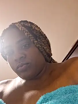 Snapshot of GoddessCarrie chatting on 10-05-25, 03:27 GoddessCarrie online show from 10-05-25, 03:27