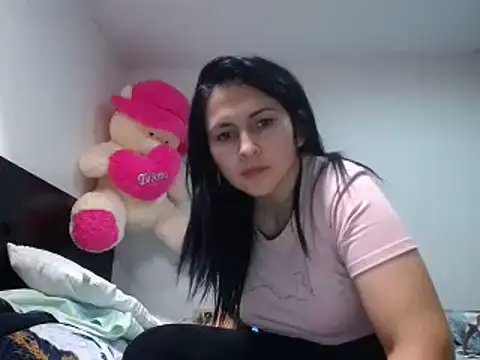 Snapshot of princehermosa44 chatting on 02-07-25, 07:49 princehermosa44 online show from 02-07-25, 07:49