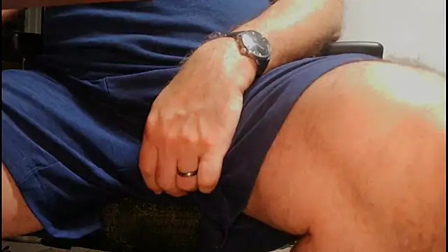 thickdaddy59 online show from 06-10-26, 03:18