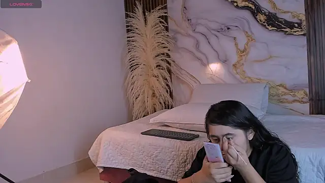 king lovely hornyy online show from 07-12-26, 11:23