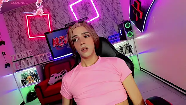 Snapshot of Alessa_mullen chatting on 02-12-25, 07:02 Alessa mullen online show from 02-12-25, 07:02