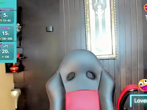 Snapshot of Alessa_mullen chatting on 11-22-25, 03:49 Alessa mullen online show from 11-22-25, 03:49