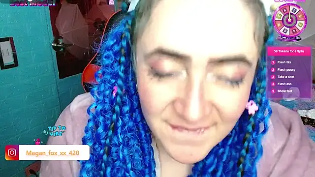 Snapshot of Meg4n_420 chatting on 12-11-24, 08:58 Meg4n 420 online show from 12-11-24, 08:58