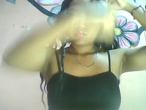 Fariana01 online show from 01-18-25, 07:48