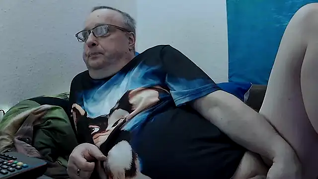 Manfred1012 online show from 02-06-25, 06:13