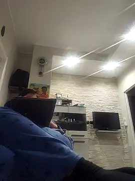 Vagabondainnamorata online show from 11-09-25, 05:28