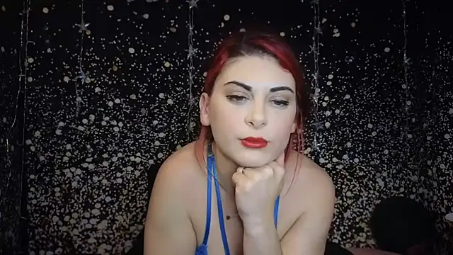Snapshot of KinkyZarah chatting on 01-06-25, 10:26 KinkyZarah online show from 01-06-25, 10:26