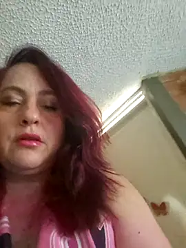 Snapshot of Scarlett45_ chatting on 03-21-25, 03:35 Scarlett45 online show from 03-21-25, 03:35