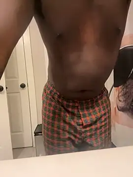 Snapshot of Bignc chatting on 11-24-25, 06:13 Bignc online show from 11-24-25, 06:13