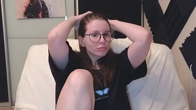 juicy mystery online show from 06-19-26, 09:57