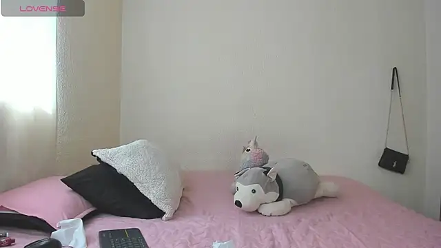 Hannah Baileyy online show from 02-22-25, 06:52