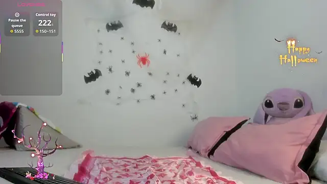 Hannah Baileyy online show from 10-28-25, 01:42