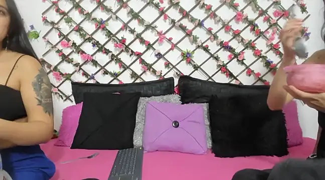 abby eemily online show from 03-19-25, 07:06