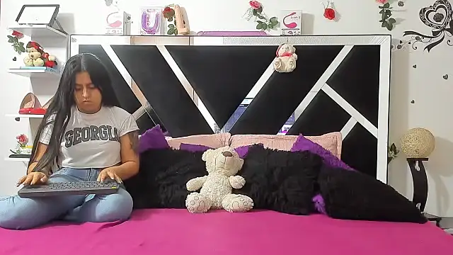 abby eemily online show from 09-13-25, 12:05