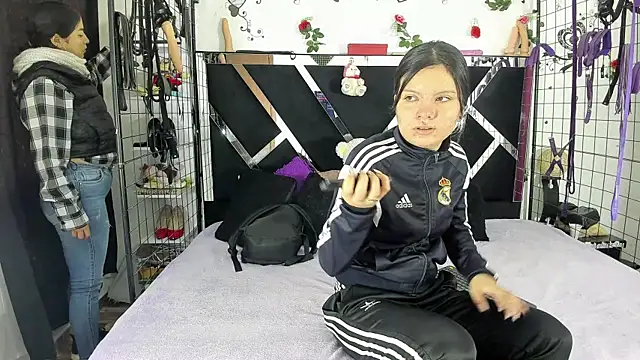 thedream girls online show from 12-04-25, 12:14