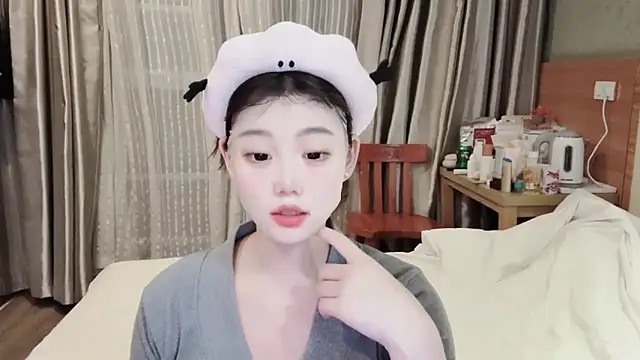 yangyang-1115 online show from 02-14-25, 04:31