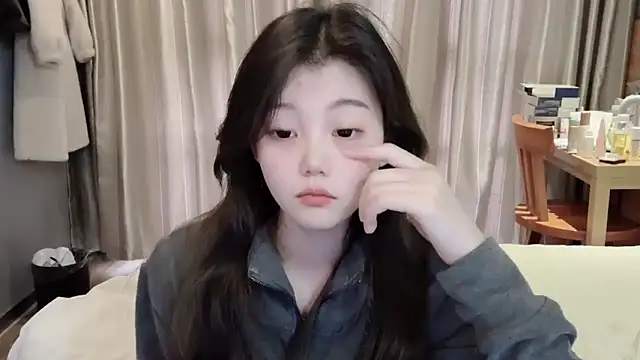 yangyang-1115 online show from 02-21-25, 12:39