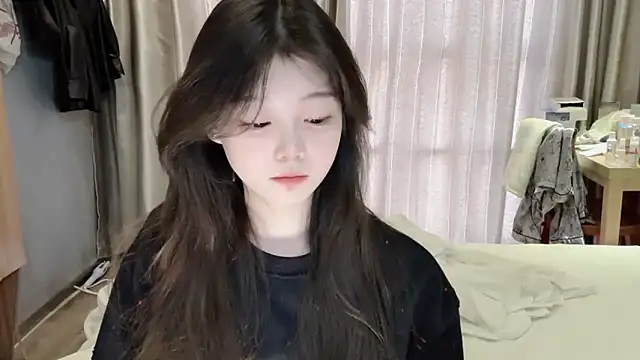 yangyang-1115 online show from 03-08-25, 06:43