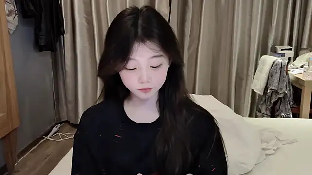 yangyang-1115 online show from 03-08-25, 12:41