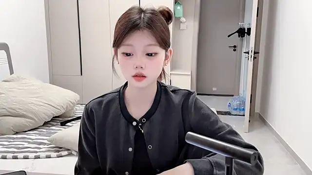 yangyang-1115 online show from 09-12-25, 05:07