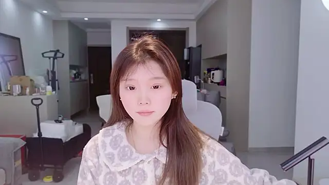 Snapshot of yangyang-1115 chatting on 12-19-25, 02:02 yangyang-1115 online show from 12-19-25, 02:02