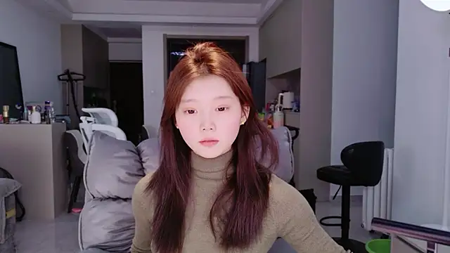 Snapshot of yangyang-1115 chatting on 01-10-26, 01:02 yangyang-1115 online show from 01-10-26, 01:02