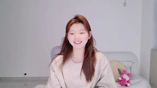 Snapshot of yangyang-1115 chatting on 02-25-26, 12:59 yangyang-1115 online show from 02-25-26, 12:59