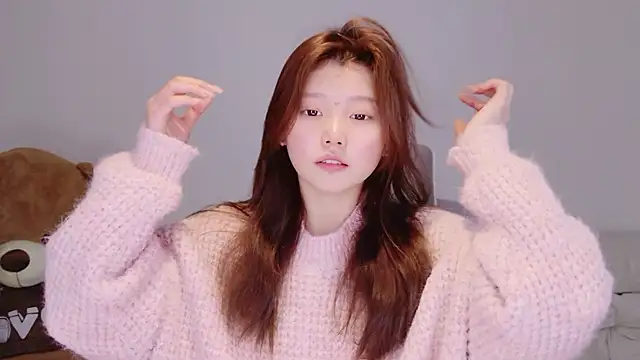 Snapshot of yangyang-1115 chatting on 02-26-26, 02:27 yangyang-1115 online show from 02-26-26, 02:27